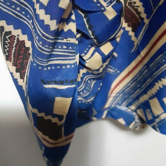 Sheer Yoke Geo Tunic Top - 4X - Picture 4 of 5